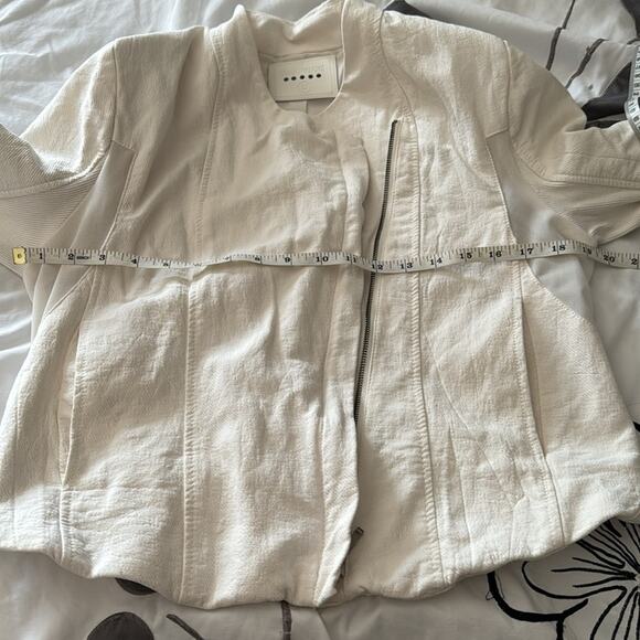 Blank NYC | White Mesh Detail Crepe Jacket Size L - Picture 12 of 13